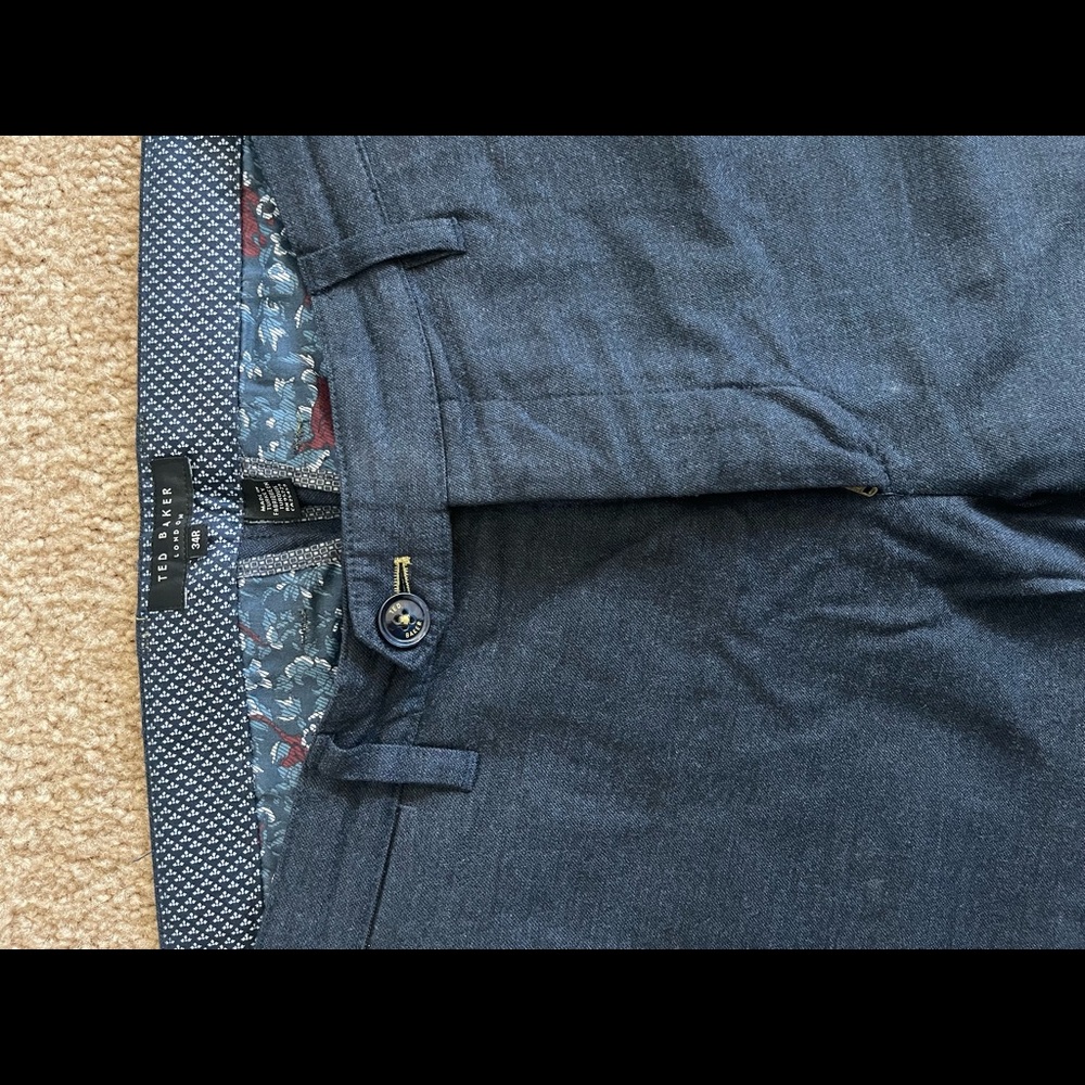Mens Ted Baker Wegton. Sz 34R. Blue. Lightly used.